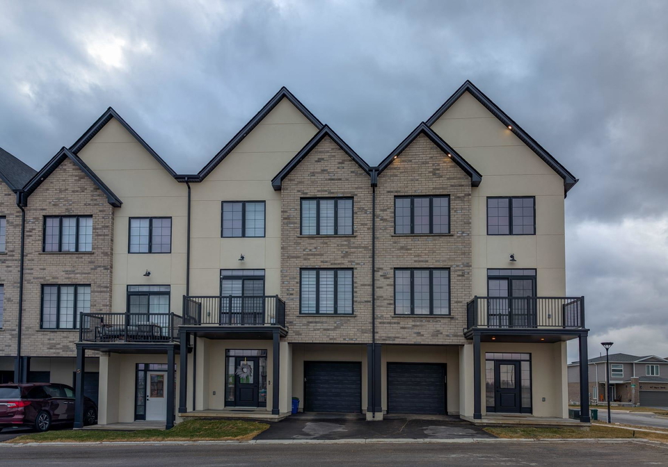 235-kennington-way-london-south-ontario-x13702030