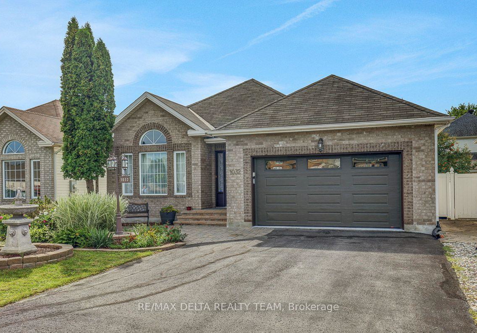 1032-valin-street-ottawa-ontario-x13702198