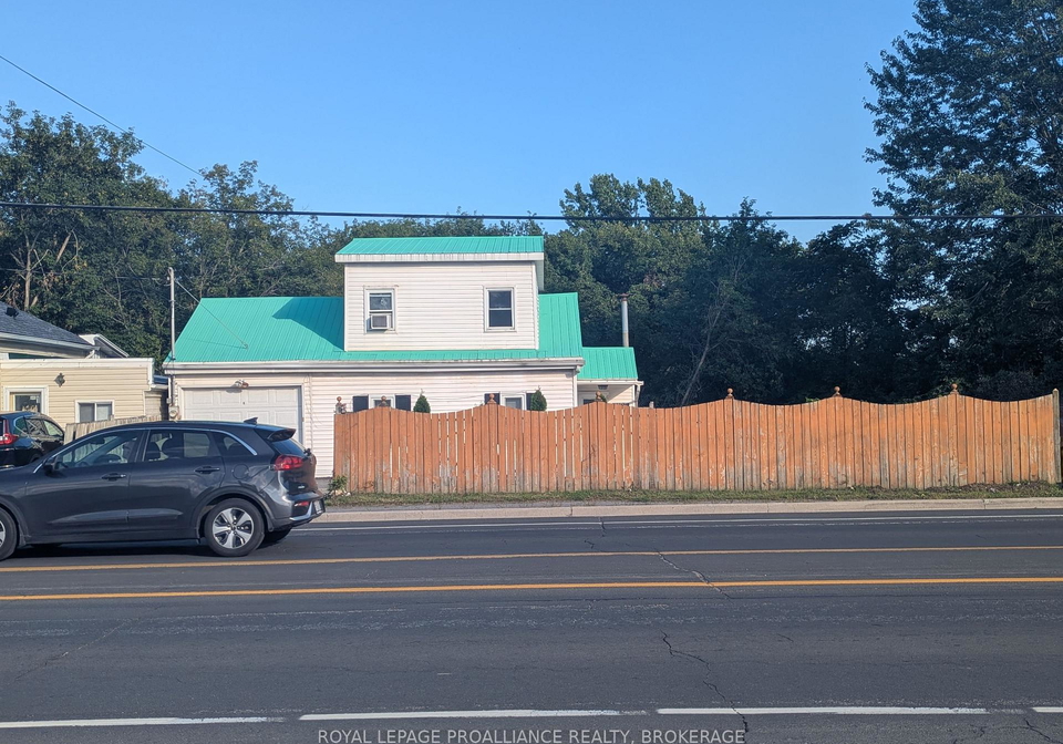 1105-montreal-street-kingston-ontario-x13702234