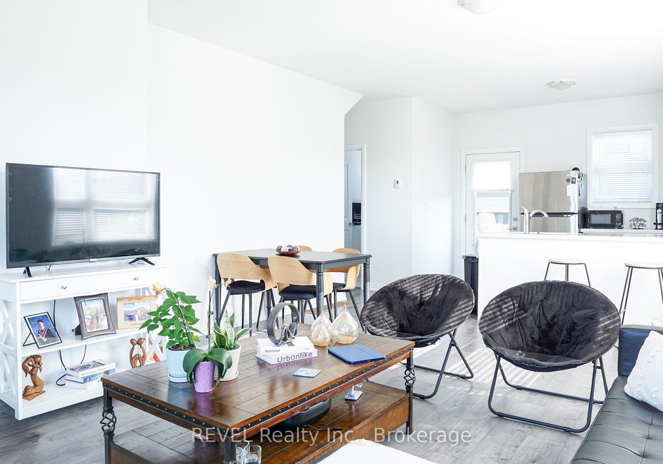 6705-cropp-street-niagara-falls-ontario-x13702318