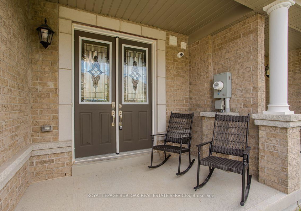 11-cooley-grove-hamilton-ontario-x13702358