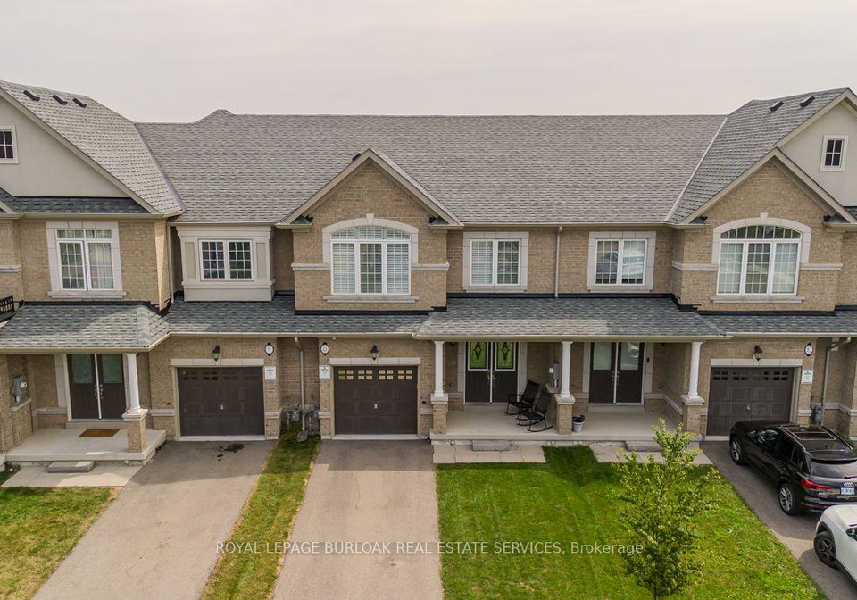 11-cooley-grove-hamilton-ontario-x13702358