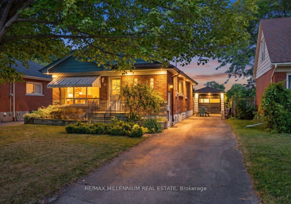 37-radford-street-hamilton-ontario-x13702694
