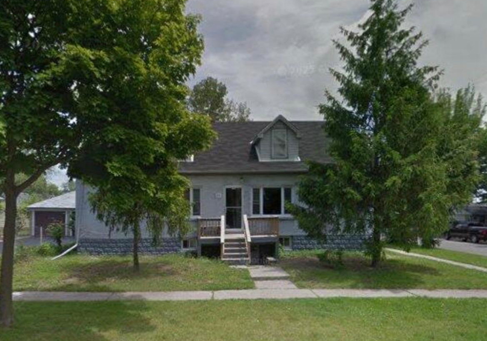 99-beatrice-street-welland-ontario-x13702724
