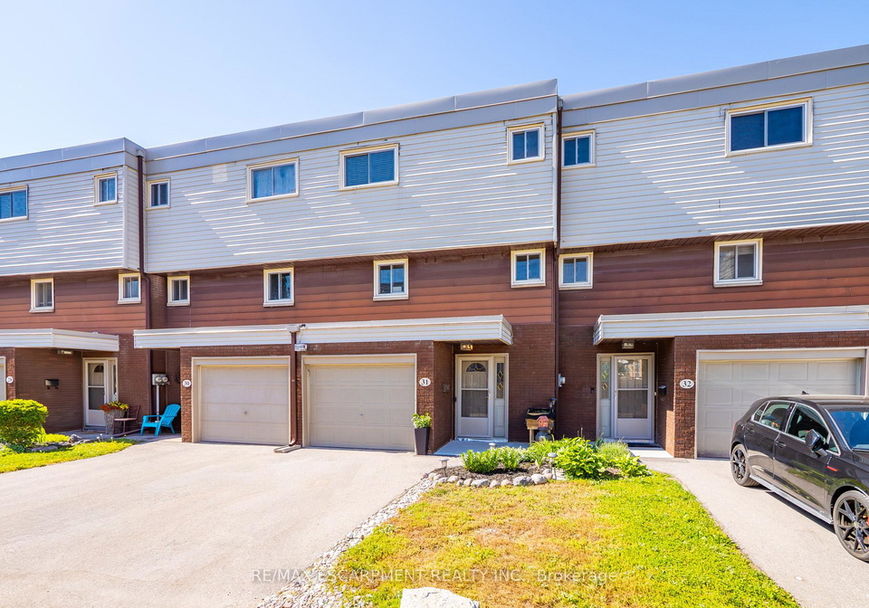 23-watsons-lane-hamilton-ontario-x13702754