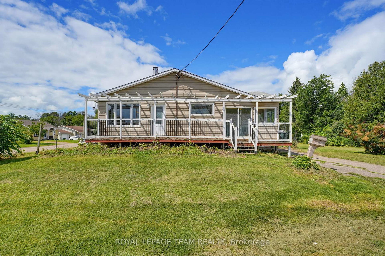 550-giroux-street-pembroke-ontario-x13702806