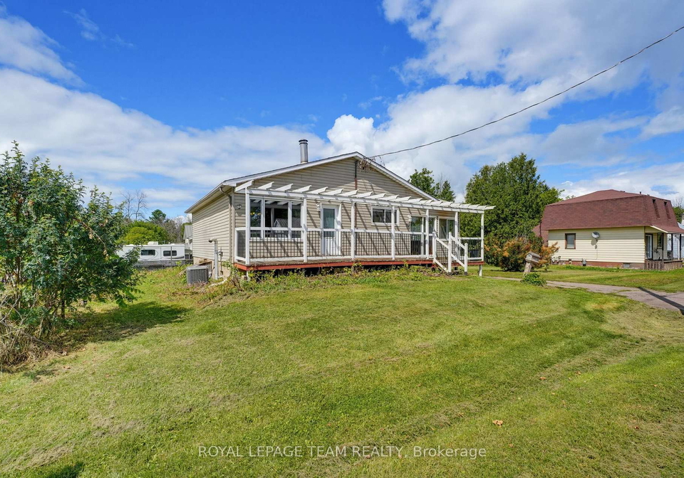 550-giroux-street-pembroke-ontario-x13702806