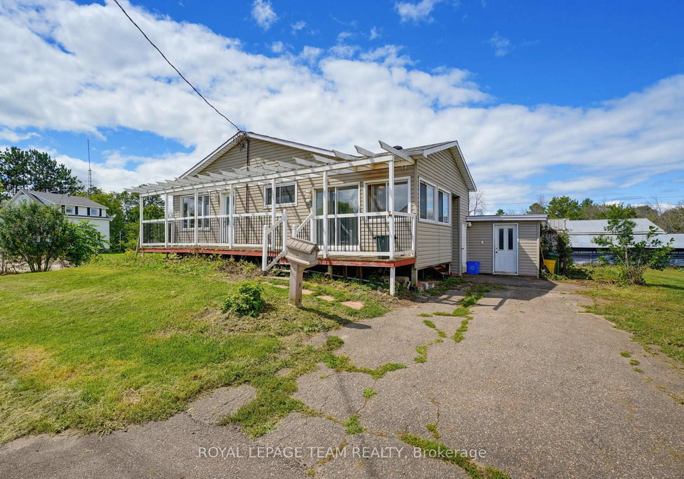 550-giroux-street-pembroke-ontario-x13702806