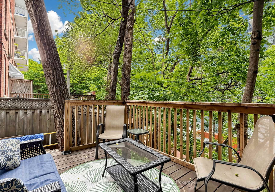 24-patrick-street-hamilton-ontario-x13702848