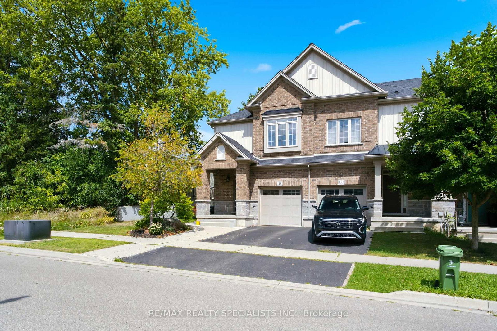 128-law-drive-guelph-ontario-x13702862