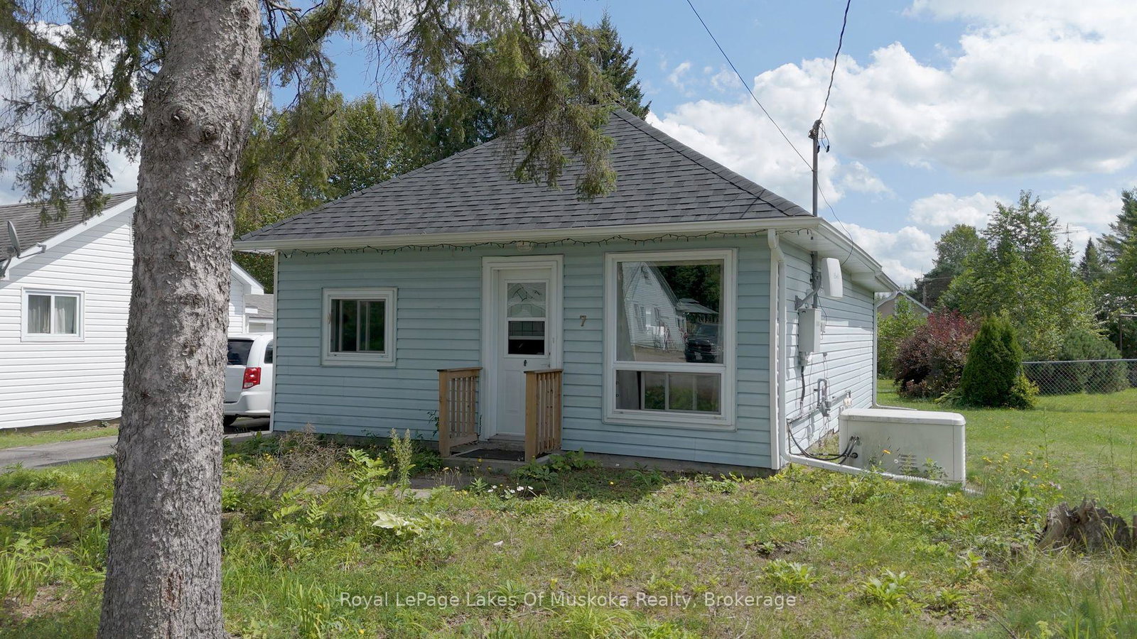 7-maple-street-south-river-ontario-x13702904