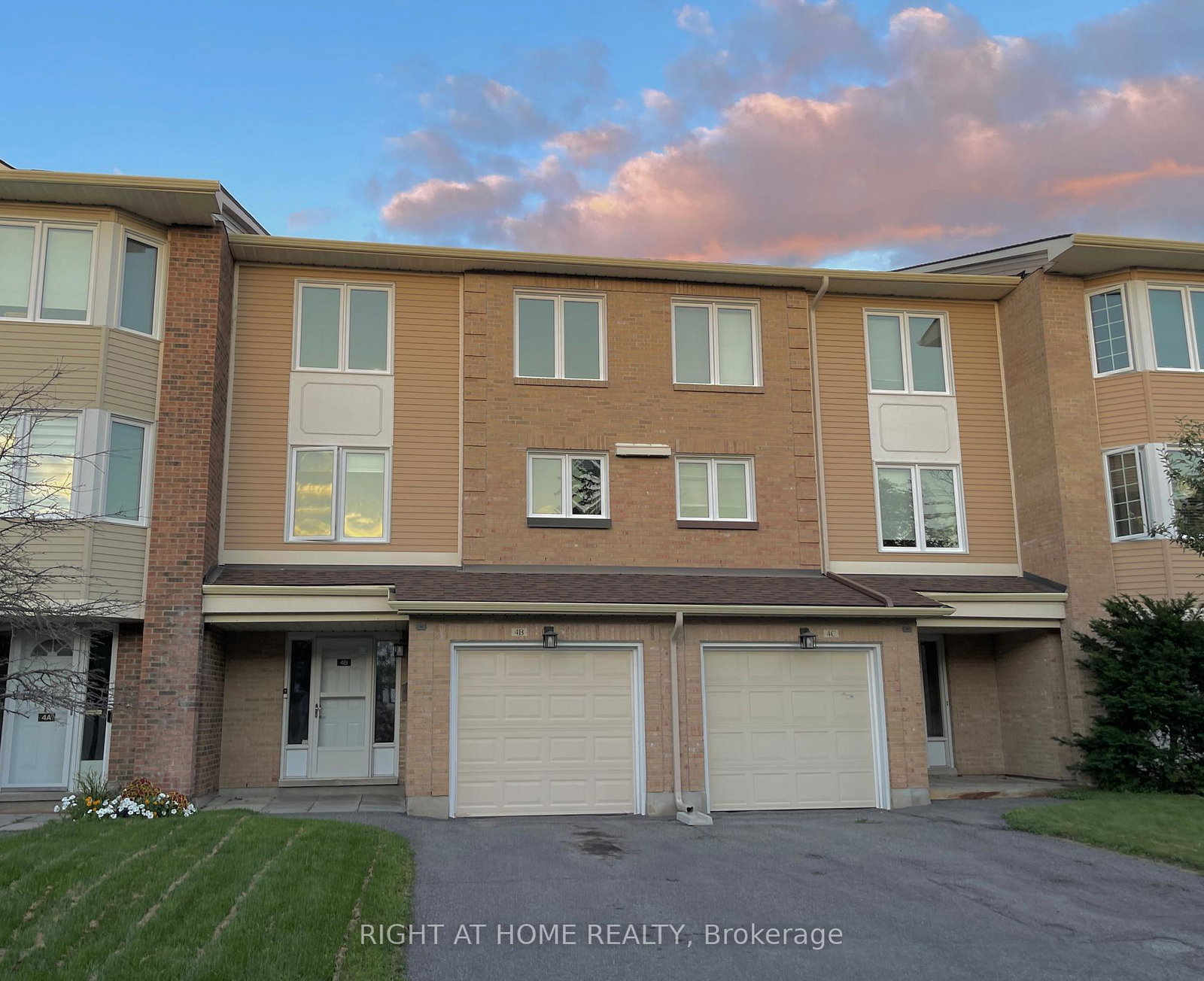 4b-millrise-lane-ottawa-ontario-x13702928