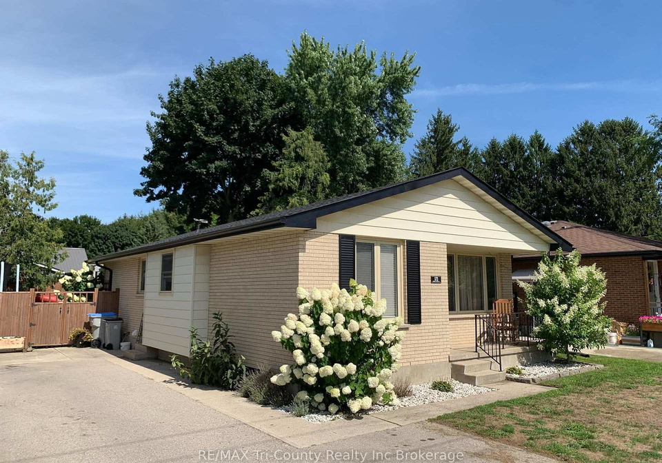 173-carroll-street-w-strathroy-caradoc-ontario-x13703032