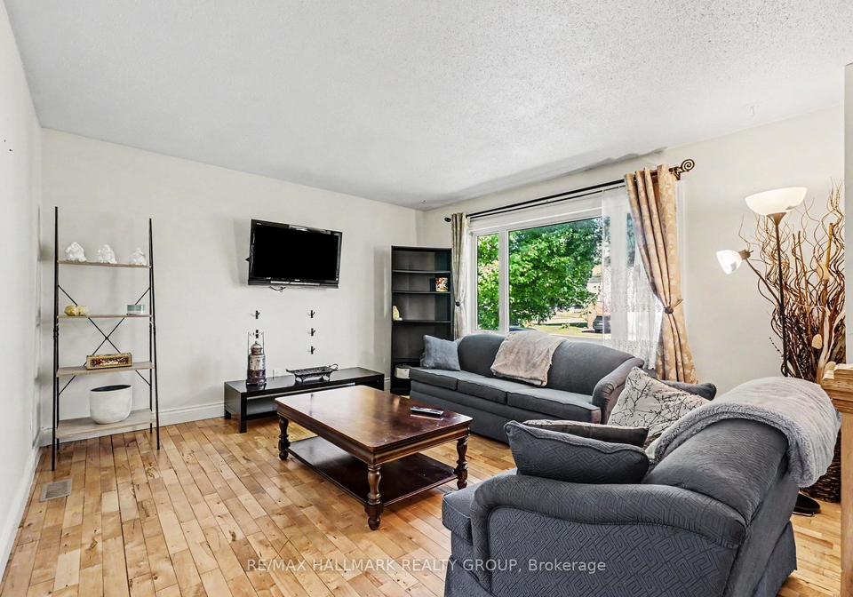 52-castlebeau-street-russell-ontario-x13703122