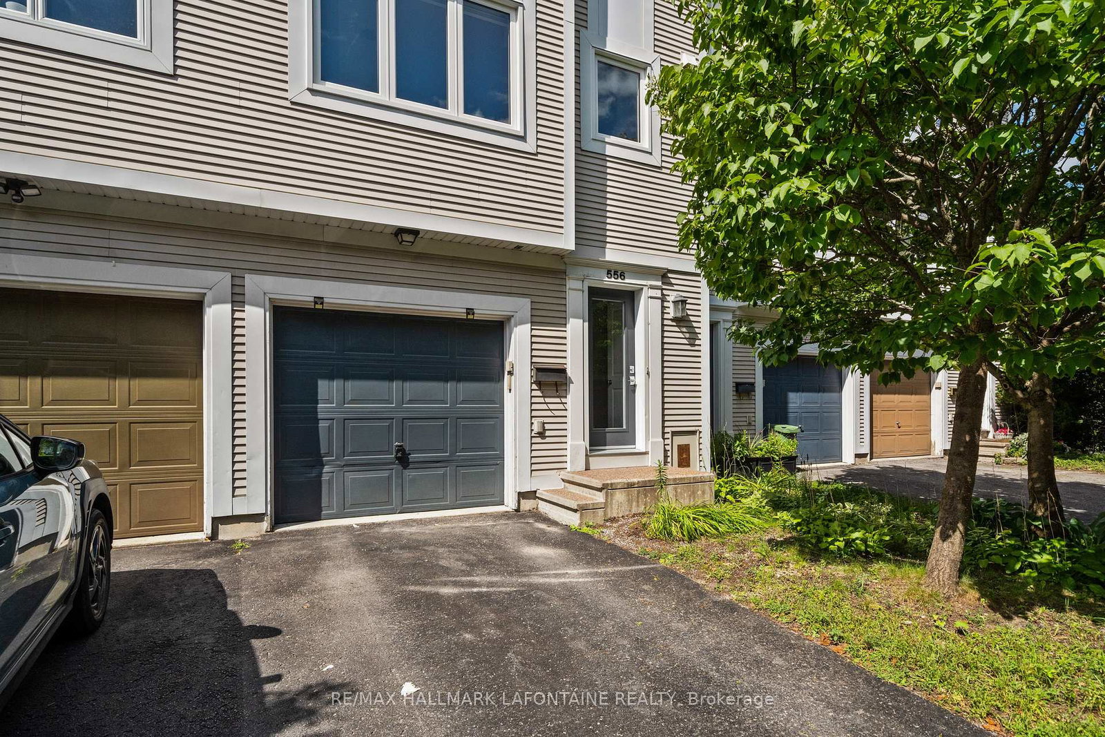 556-burleigh-private-ottawa-ontario-x13703244