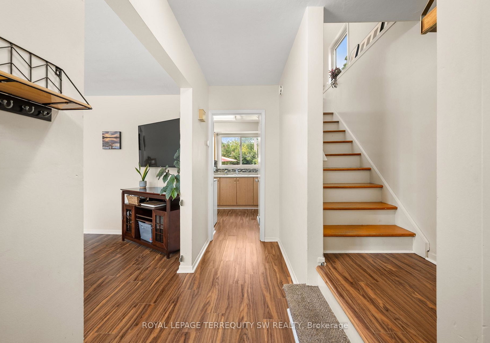 46-northlin-park-road-kawartha-lakes-ontario-x13703466