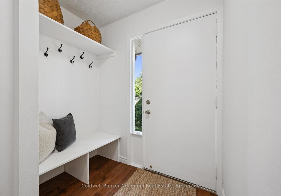 3-meadow-crescent-guelph-ontario-x13703574