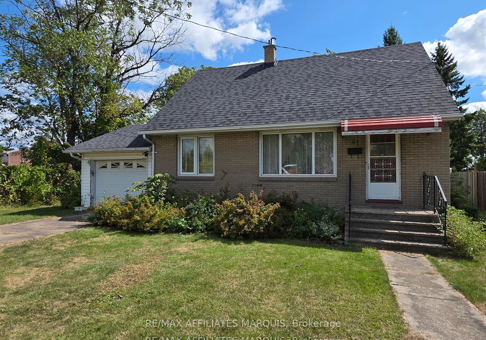 41-elgin-street-w-smiths-falls-ontario-x13703596