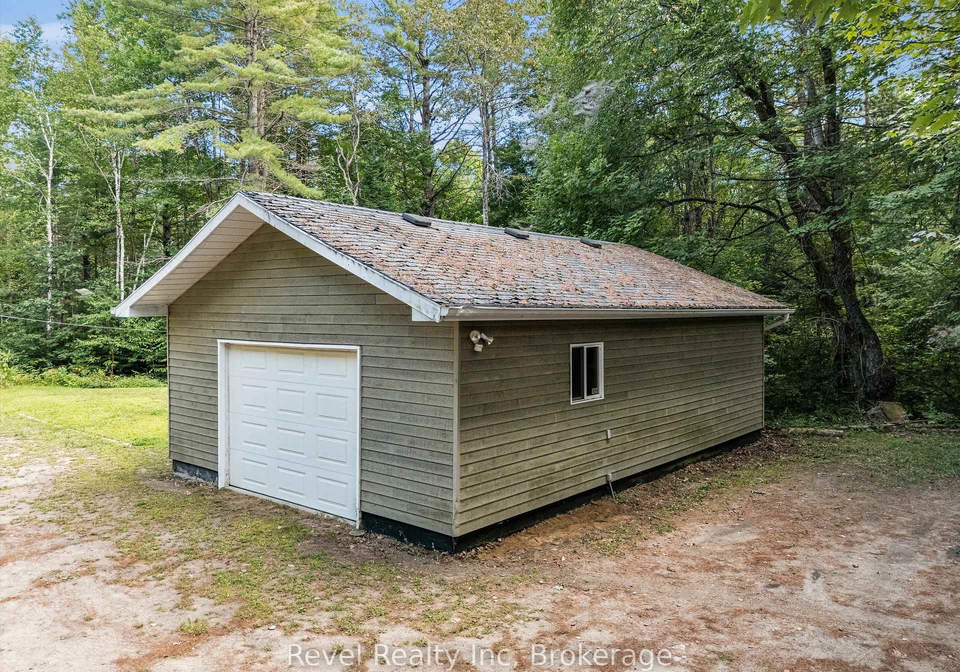 1326-echo-lake-road-lake-of-bays-ontario-x13703628