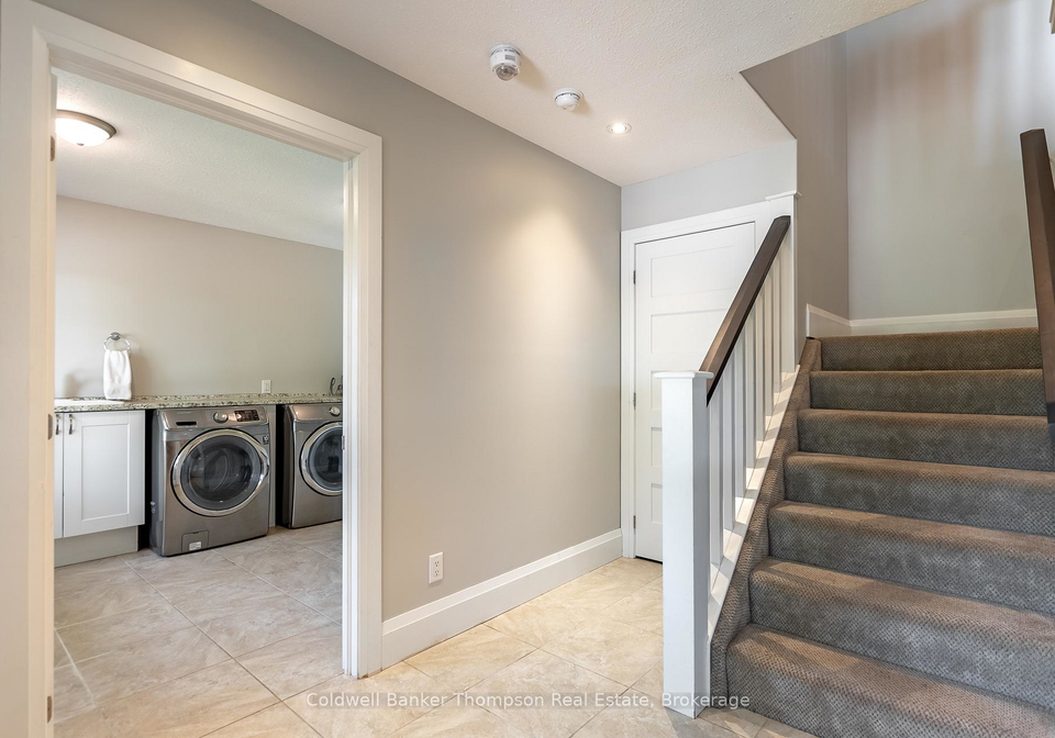20-goodwin-drive-huntsville-ontario-x13703646