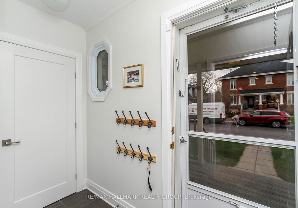 220-cowley-avenue-ottawa-ontario-x13703948