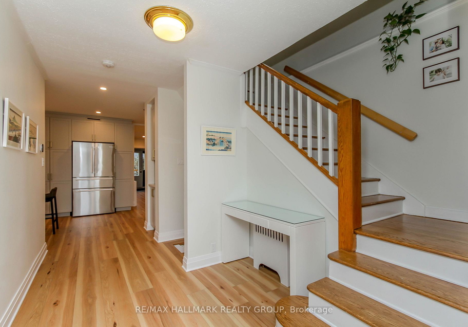 220-cowley-avenue-ottawa-ontario-x13703948