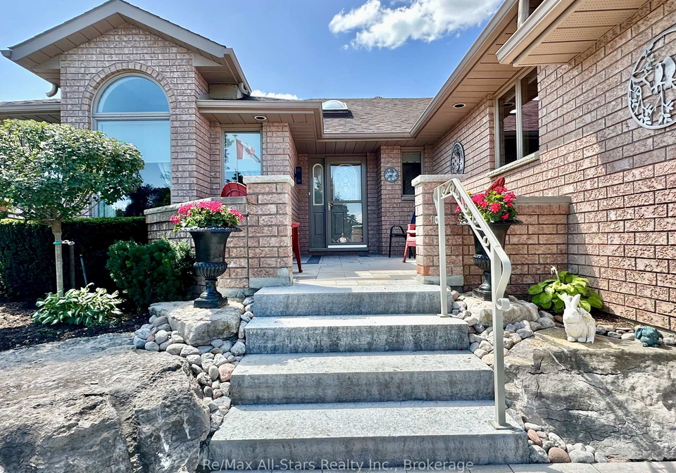 42-island-bay-drive-kawartha-lakes-ontario-x13704000
