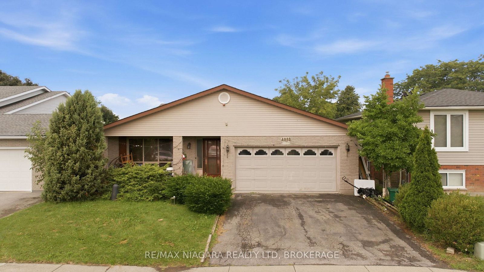 4989-tara-avenue-niagara-falls-ontario-x13704170