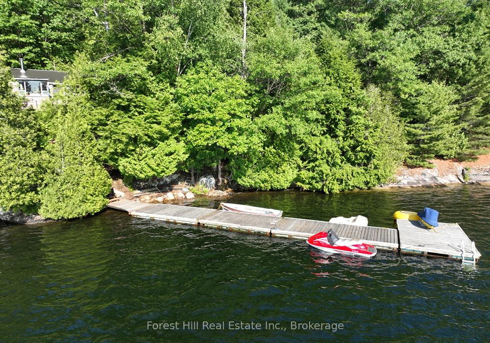 10689-kawagama-lake-wao-algonquin-highlands-ontario-x13704202