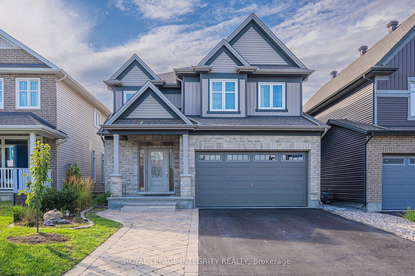 43-cento-way-ottawa-ontario-x13704280