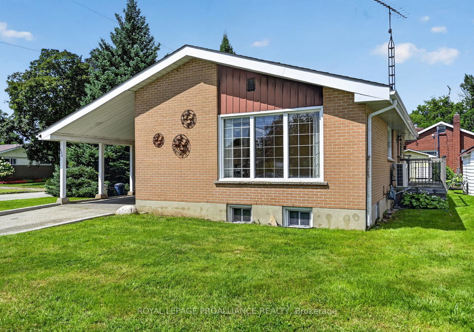 402-linda-street-prescott-ontario-x13704354