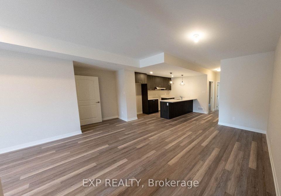 206-lillian-freiman-private-ottawa-ontario-x13704432