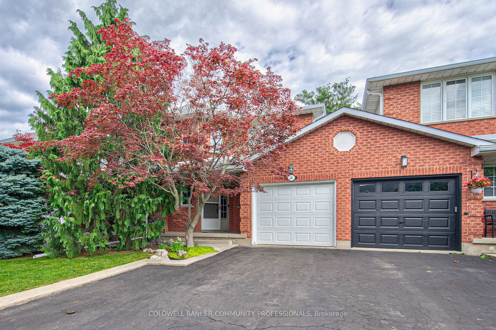 86-chelsea-crescent-hamilton-ontario-x13704452