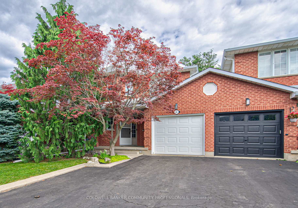 86-chelsea-crescent-hamilton-ontario-x13704452