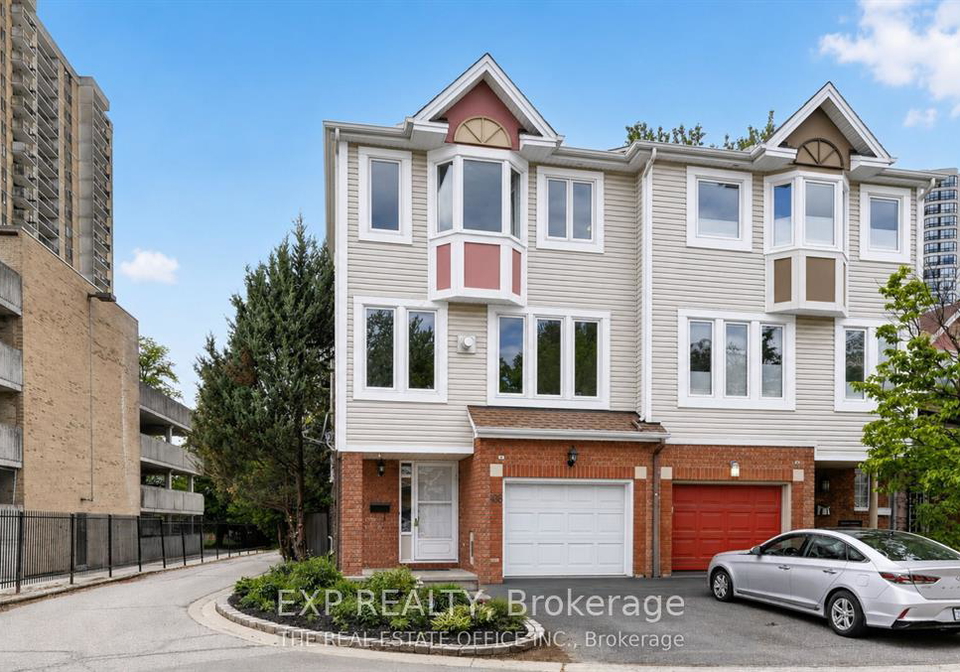 106-corsica-private-w-ottawa-ontario-x13704554
