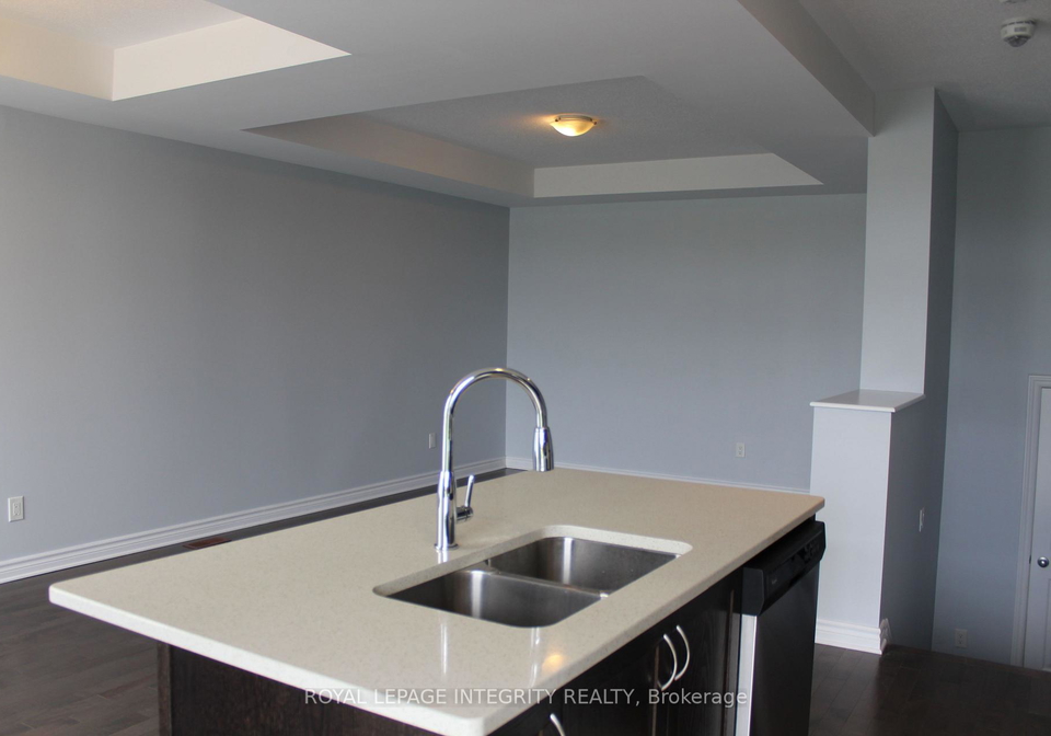 228-halyard-way-kanata-ontario-x13704820