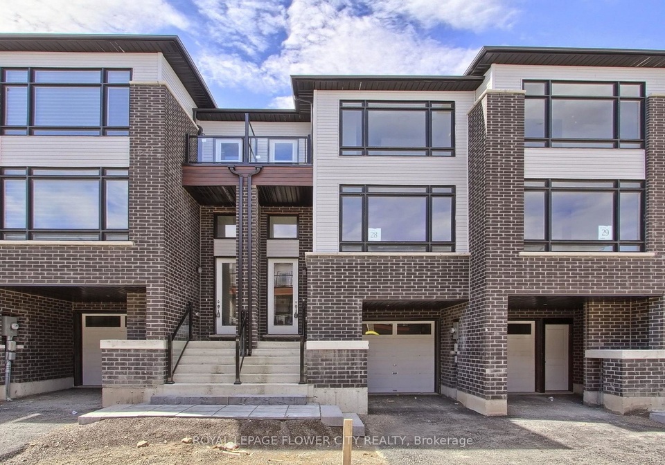 33-sidney-rose-common-st-catharines-ontario-x13704888