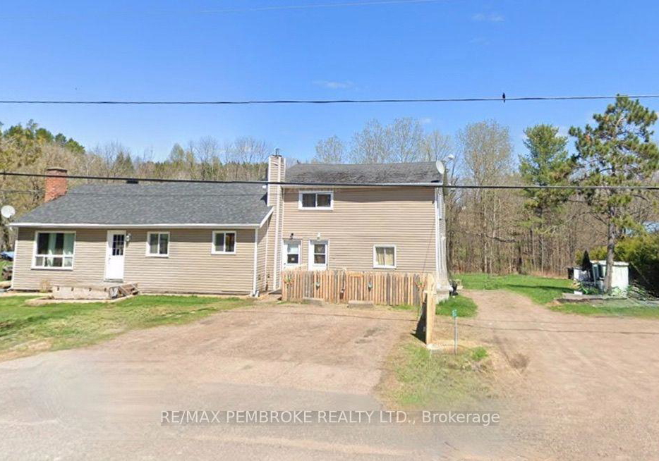 3396-b-line-road-laurentian-valley-ontario-x13705020