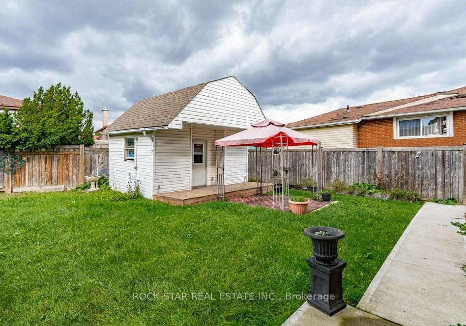 271-carson-drive-hamilton-ontario-x13705066
