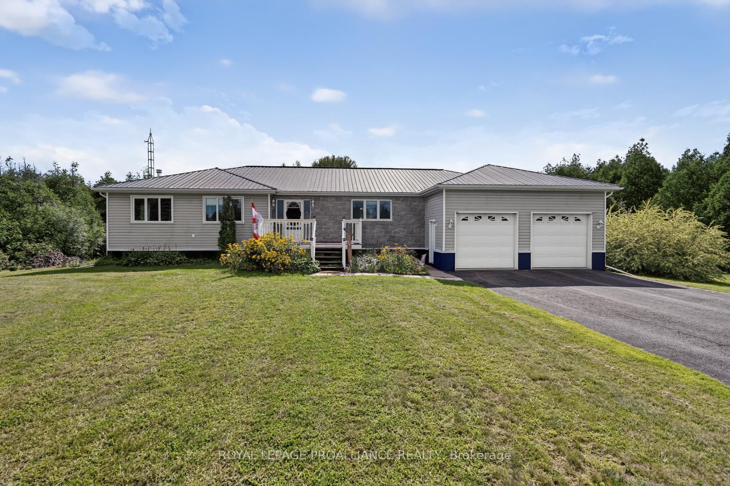 10250-county-road-15-augusta-ontario-x13705180