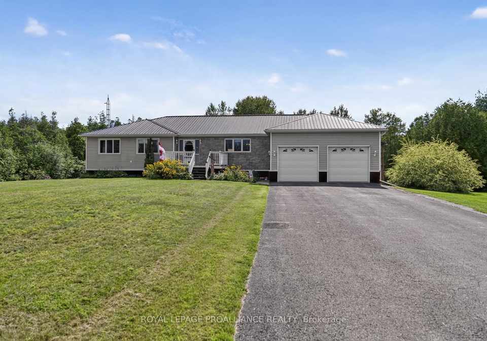 10250-county-road-15-augusta-ontario-x13705180