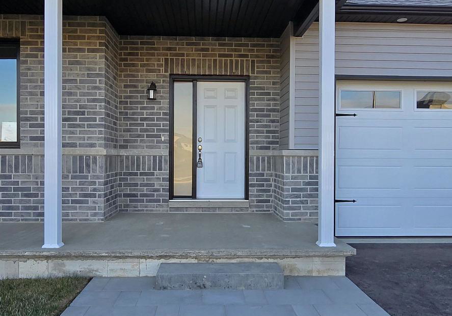 7-french-street-prince-edward-county-ontario-x13705312