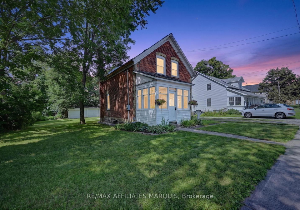 8-mcgill-street-n-smiths-falls-ontario-x13705362
