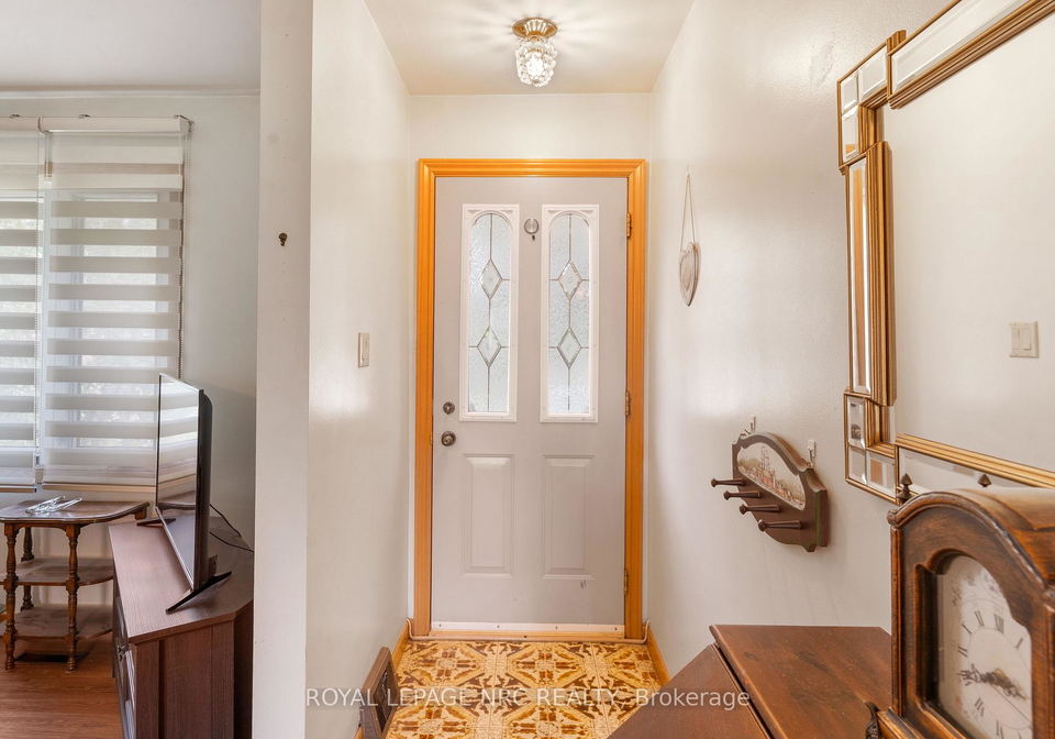 7427-merritt-avenue-niagara-falls-ontario-x13705468