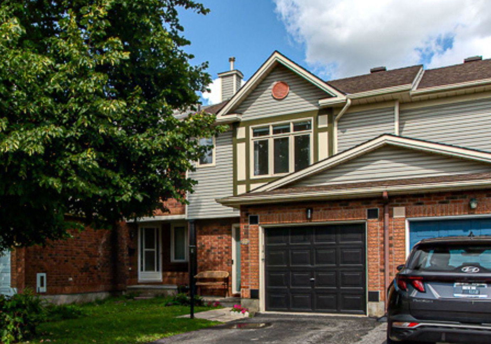 49-longshire-circle-ottawa-ontario-x13705480