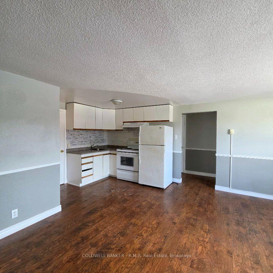 4749-william-street-n-kawartha-lakes-ontario-x13705652