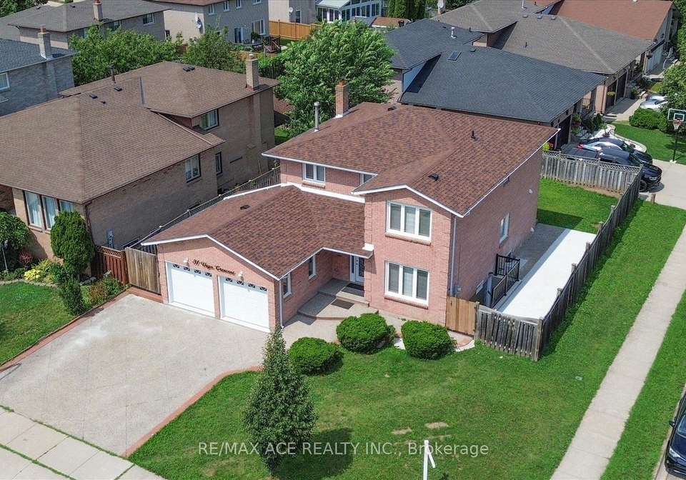 31-vega-crescent-hamilton-ontario-x13705708