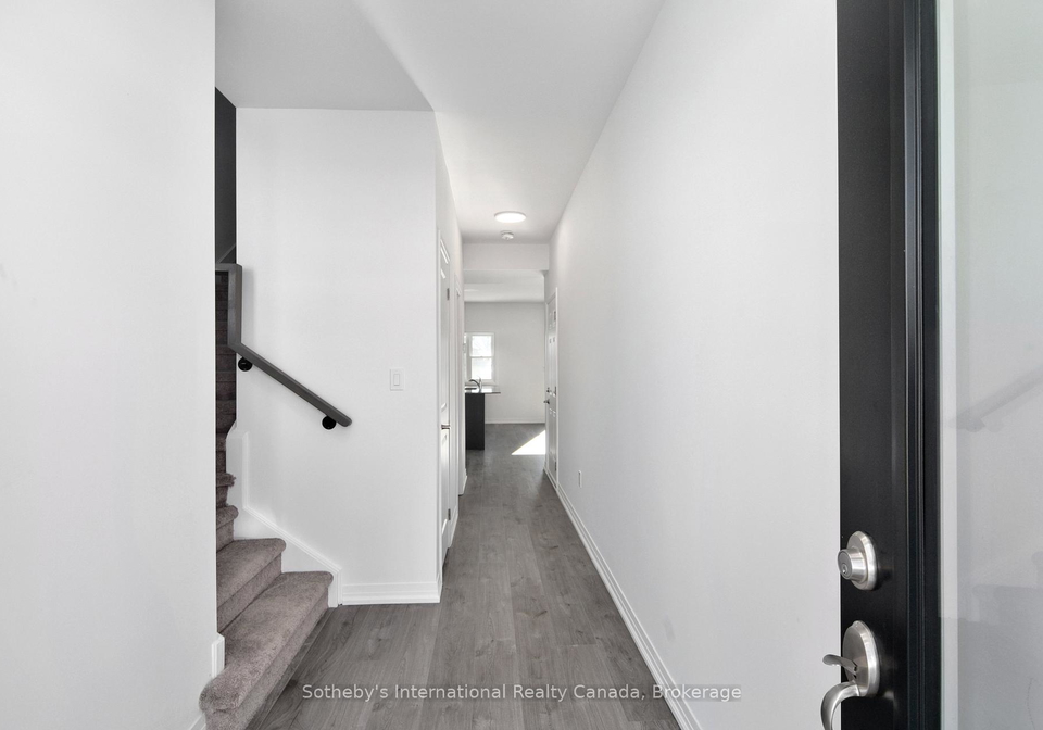 178-equality-drive-meaford-ontario-x13705928