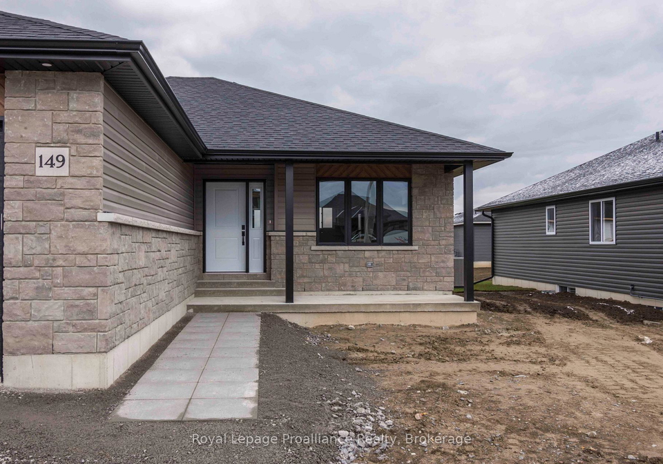 149-sienna-avenue-belleville-ontario-x13705936