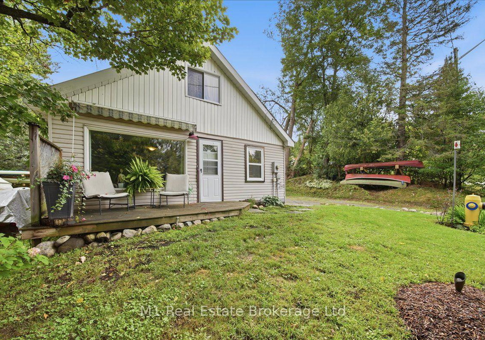18-wilmott-street-huntsville-ontario-x13706032